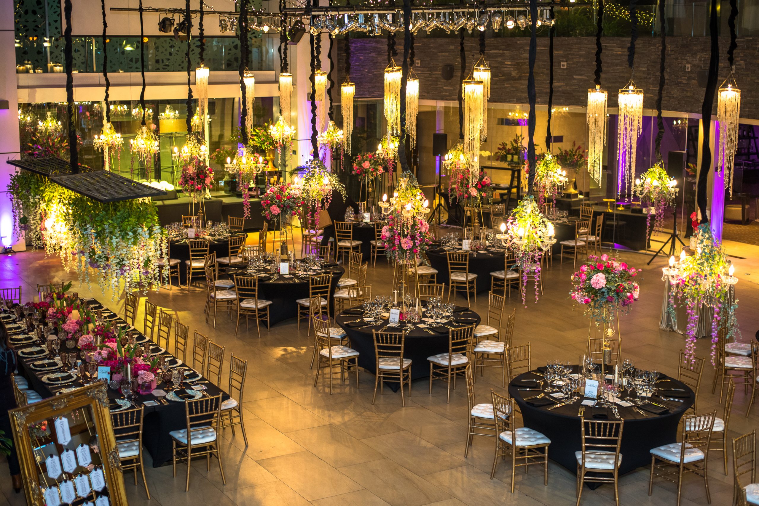 Hotel Renaissance Santiago ofrece diversas experiencias para la realización de eventos y matrimonios.